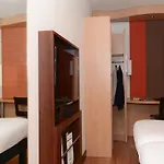 Ibis Centre 3* Καν