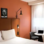 Ibis Centre