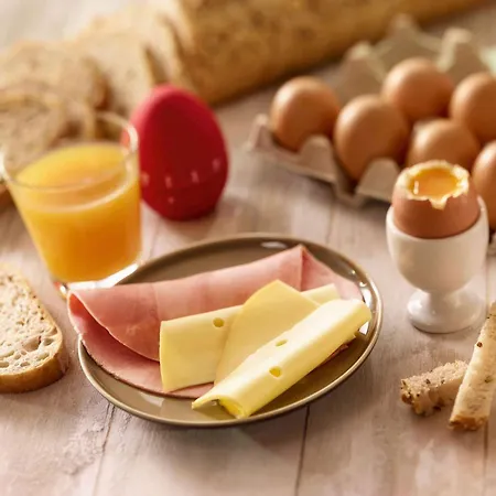 Hotel Ibis Port De Plaisance