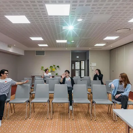 Ibis Port De Plaisance 3* Καν