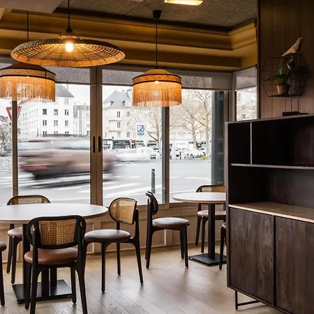 Hotel Ibis Port De Plaisance 3*