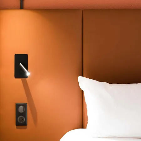 Hotel Ibis Port De Plaisance