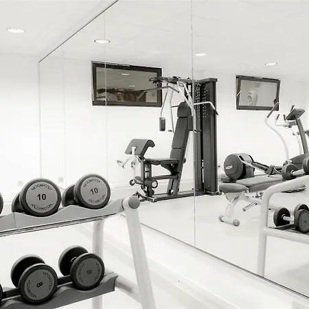 Ibis Port De Plaisance Καν