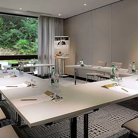 Hotel Ibis Centre 3*