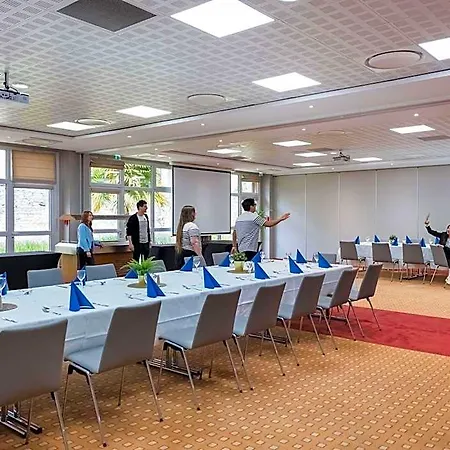 Hotel Ibis Centre 3*