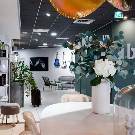 Ibis Centre
