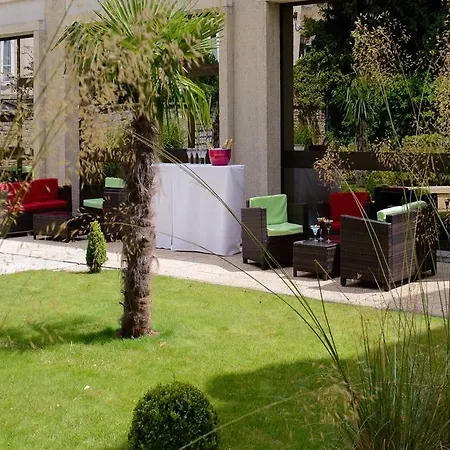 Ibis Centre 3*