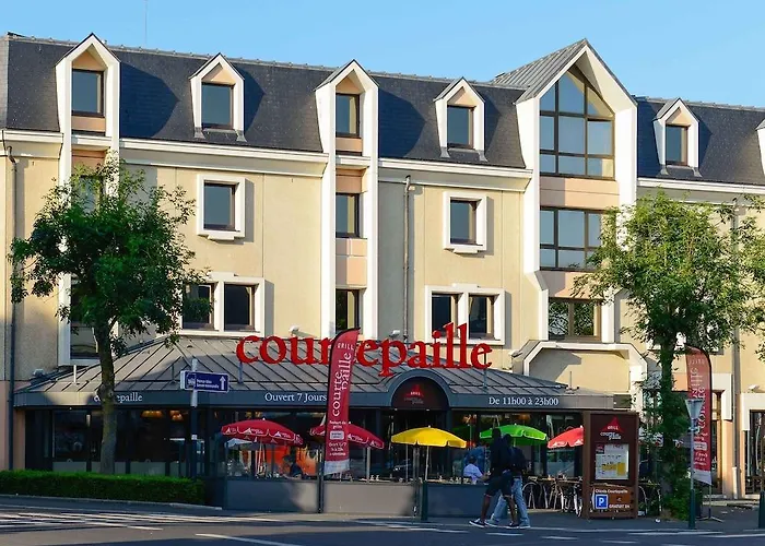 Отель Ibis Centre Кан