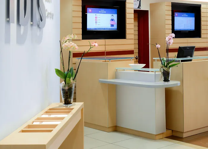 Ibis Centre Отель Кан
