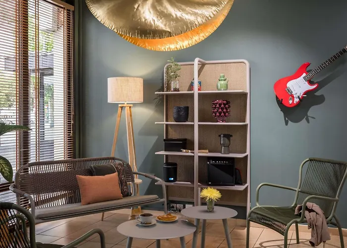 Ibis Centre Hotel 3*