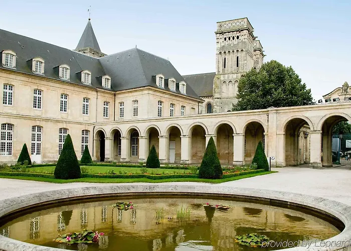 Ibis Centre Отель 3*